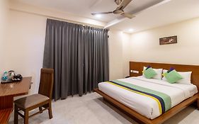 Treebo Anjani Fortune Suites