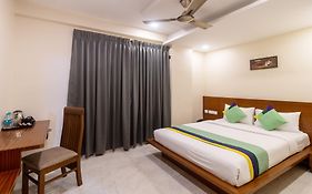 Treebo Anjani Fortune Suites